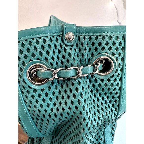 Chanel Calfskin Perforated Up in the Air North South Tote in Teal - Picture 6 of 13